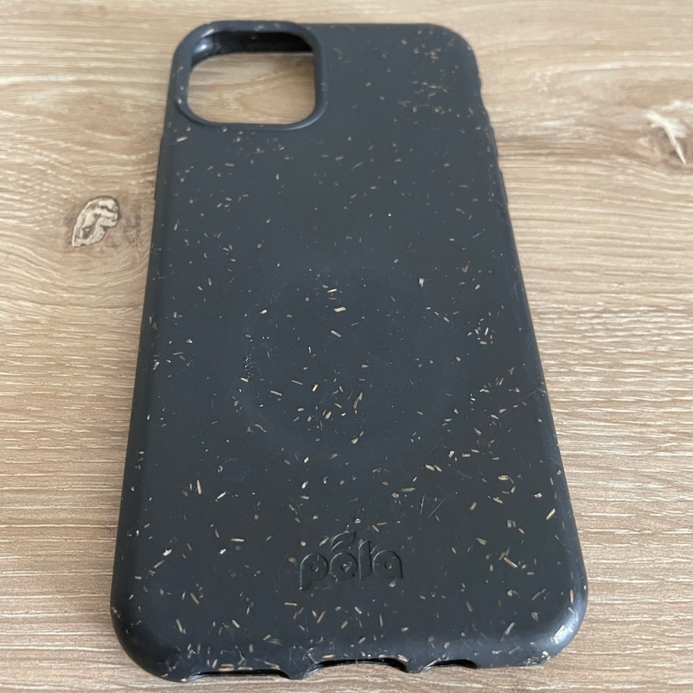 Iphone 11 pro - Black Pela Slim case
